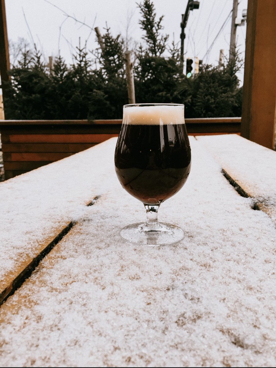 Happy $2.50 Tuesday! 

We have a couple new beers on our tap list ready for you drink on happy hour for only $2.50 a pour, so come keep the party going from 3-6pm!

Cheers! 
#250Tuesday