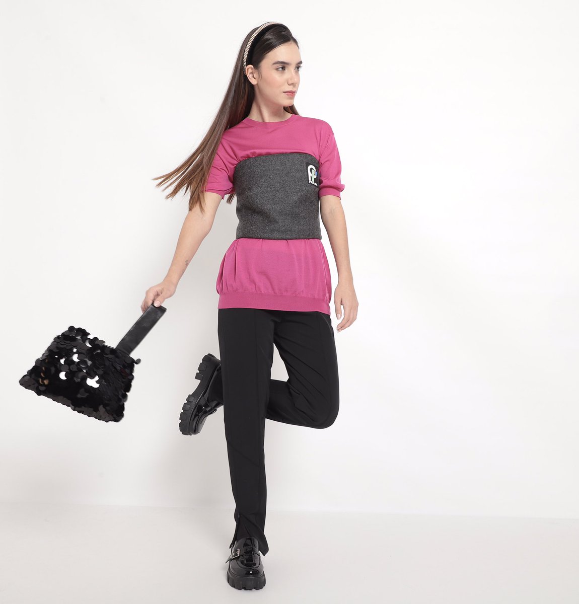 Bruna_Forte's tweet photo. o dia que produzi Prada e MiuMiu 🥲 https://t.co/PecgYHYYid
