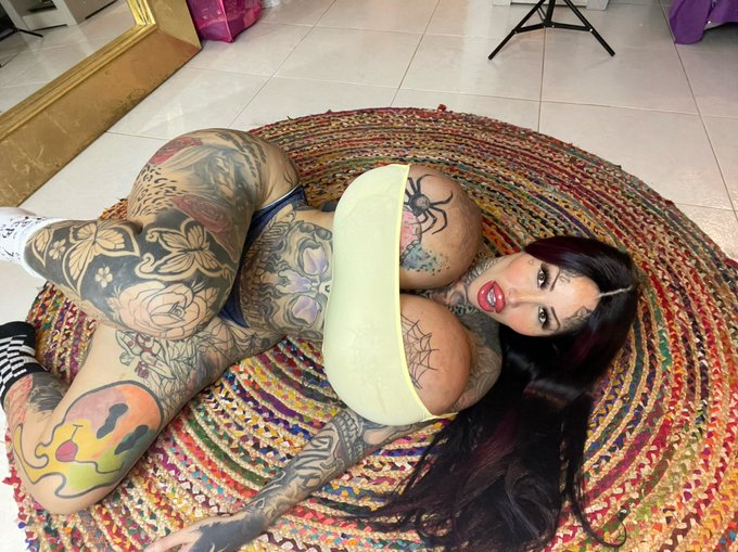 hotNhorny😈🤪 https://t.co/w4Qsiy5XjO<a href="/tag/slut"class="tags"><span>#slut</span></a><a href="/tag/nympho"class="tags"><span>#nympho</span></a><a href="/tag/cumonme"class="tags"><span>#cumonme</span></a>