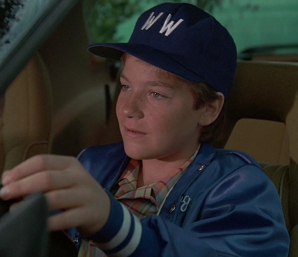 A boy (Jason Bateman / <a href="/batemanjason/">saving this username</a>) adopts KITT after a collision leaves Michael dazed and the supercar without its memory. #KNIGHTRIDER drives in at 1/Noon C!