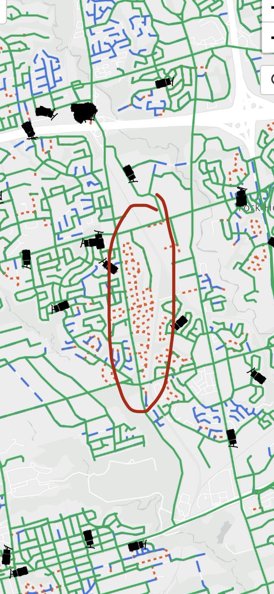 blapplet's tweet image. Please send some plows to the north east quadrant of Leslie / Lawrence in Don Mills. Our streets haven’t seen a plow since the storm started and roads around us have been plowed more than once. @311Toronto @TO_Transport