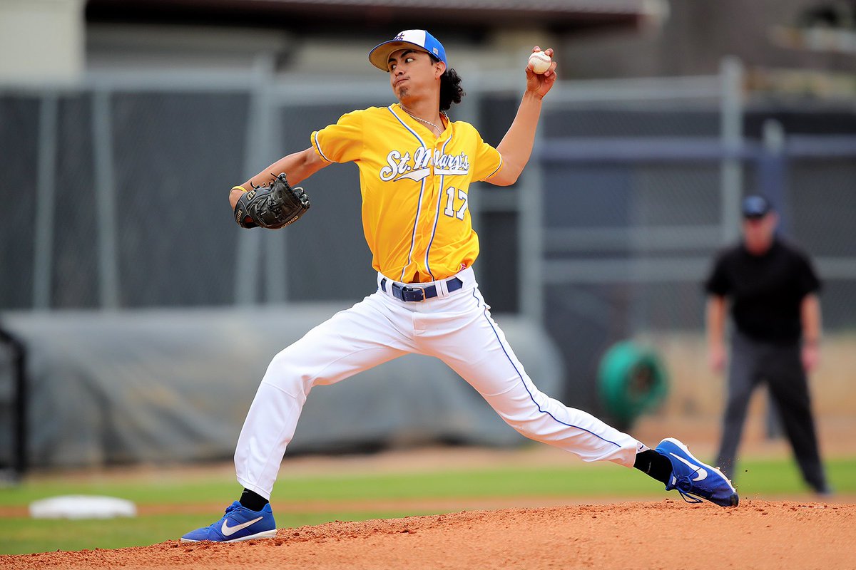 StMUbaseball's tweet photo. 17 more days to goโฆ โณ
#FangsOut #StMUbaseball ๐โพ๏ธ https://t.co/AvZdyfYgba