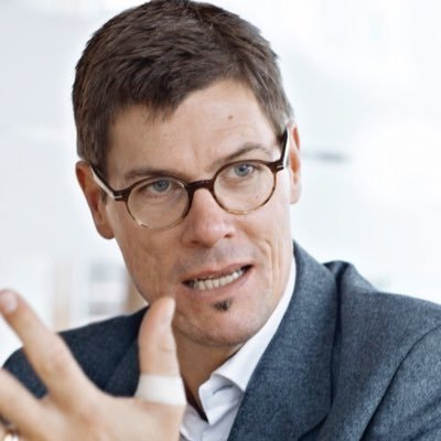 collspaces's tweet photo. Join us for a first keynote lecture by Pr Daniel Hjorth about "Spacing and the Organizational Conditions for Play" (Wednesday 9.30 AM CET). Free & open registration here: https://t.co/TUFii2vVzK #Spaceofplay https://t.co/PWibxrCpkM