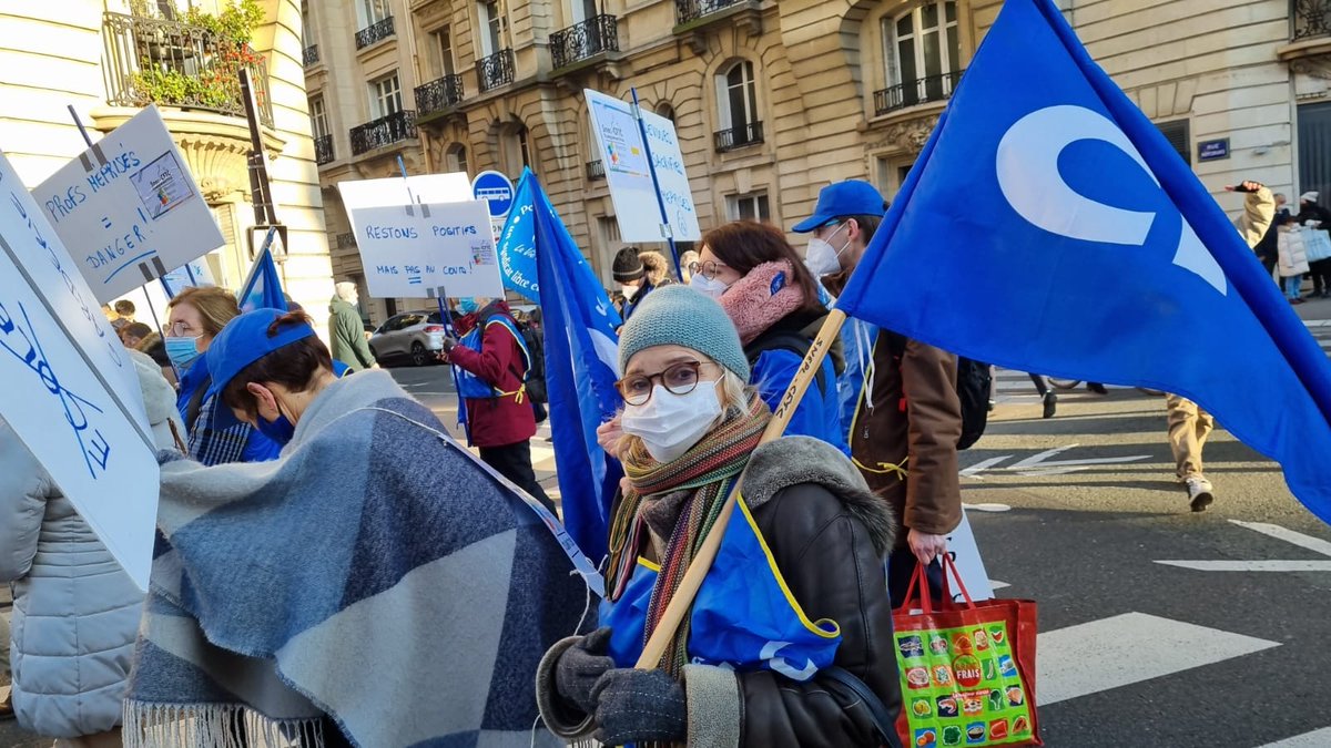 SyndicatCFTC's tweet photo. On vous propose de revenir en images sur la mobilisation de nos militants #CFTC lors de la journée de #manifestations du personnel de l’Éducation National le 13 janvier 2022. Bravo pour votre mobilisation !!
#enseignement #Omicron https://t.co/FOYBNJ0Tvf