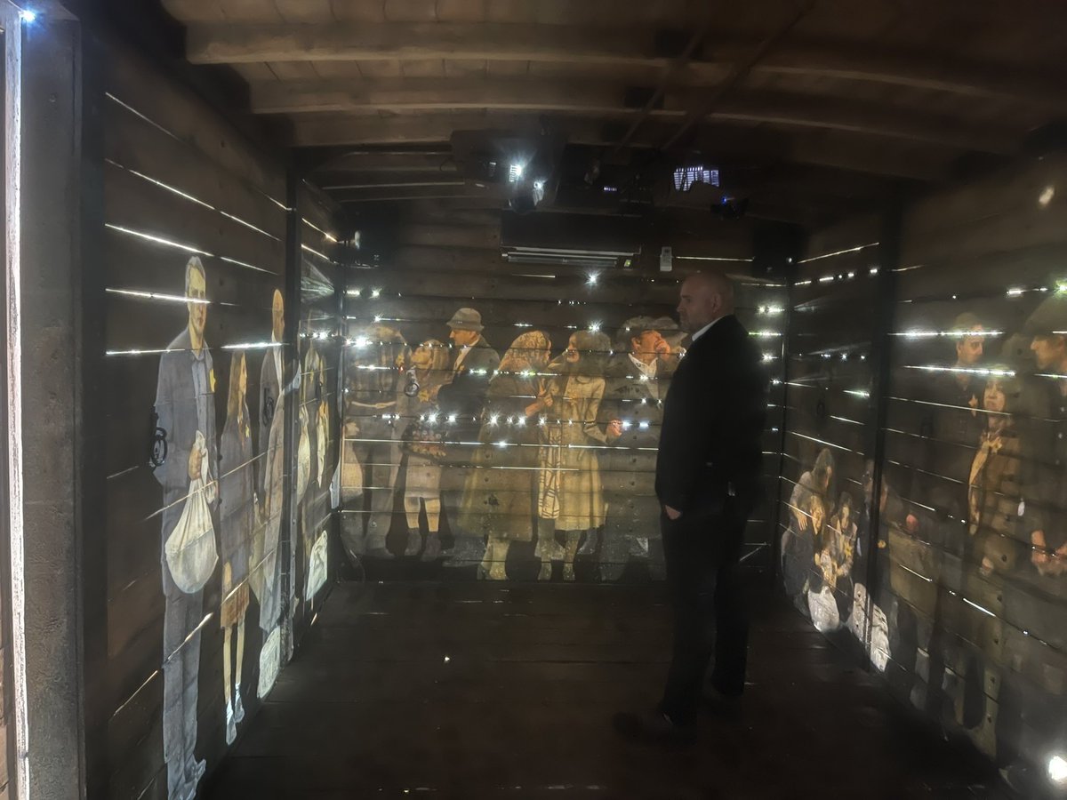 IsraelinMiami's tweet photo. CG @ElbazStarinsky toured @my_shadowlight virtual experience. From inside a cattle car used to transport hundreds of Jews to their deaths, he tasted the horrors of the #Holocaust. Thank you @southernncsy for this great work in educating todays youth on a tragic moment in history! https://t.co/D8Is3ZqkrU