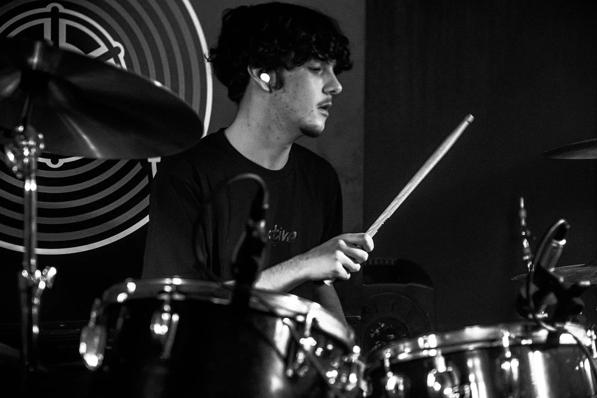 youveeband's tweet photo. Some photos from our last gig on the 14th of January at the Victoria Vaults, York
Come to our next gig with ‘The K’s’ at the Fulford Arm, York on the 31st of January, tickets in our bio…see you there x
📸: Vexed Music Photography https://t.co/Kztgnyroma