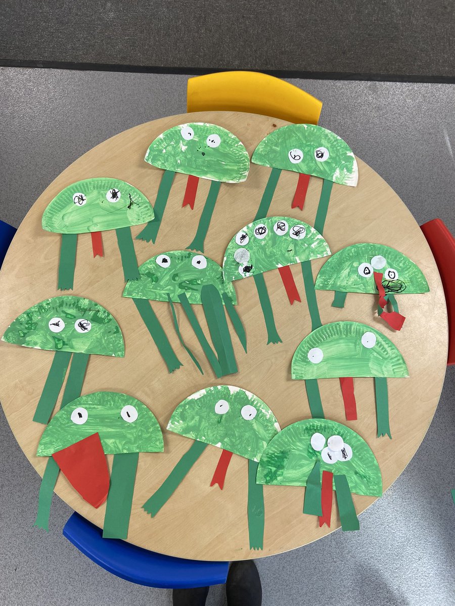 Mrs Buckley tweet media