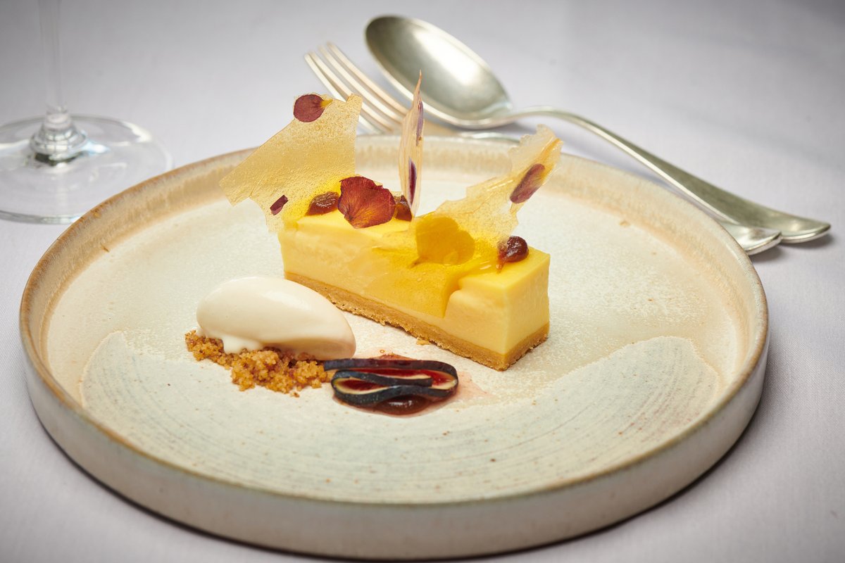 The Devonshire Arms Hotel & Spa tweet media