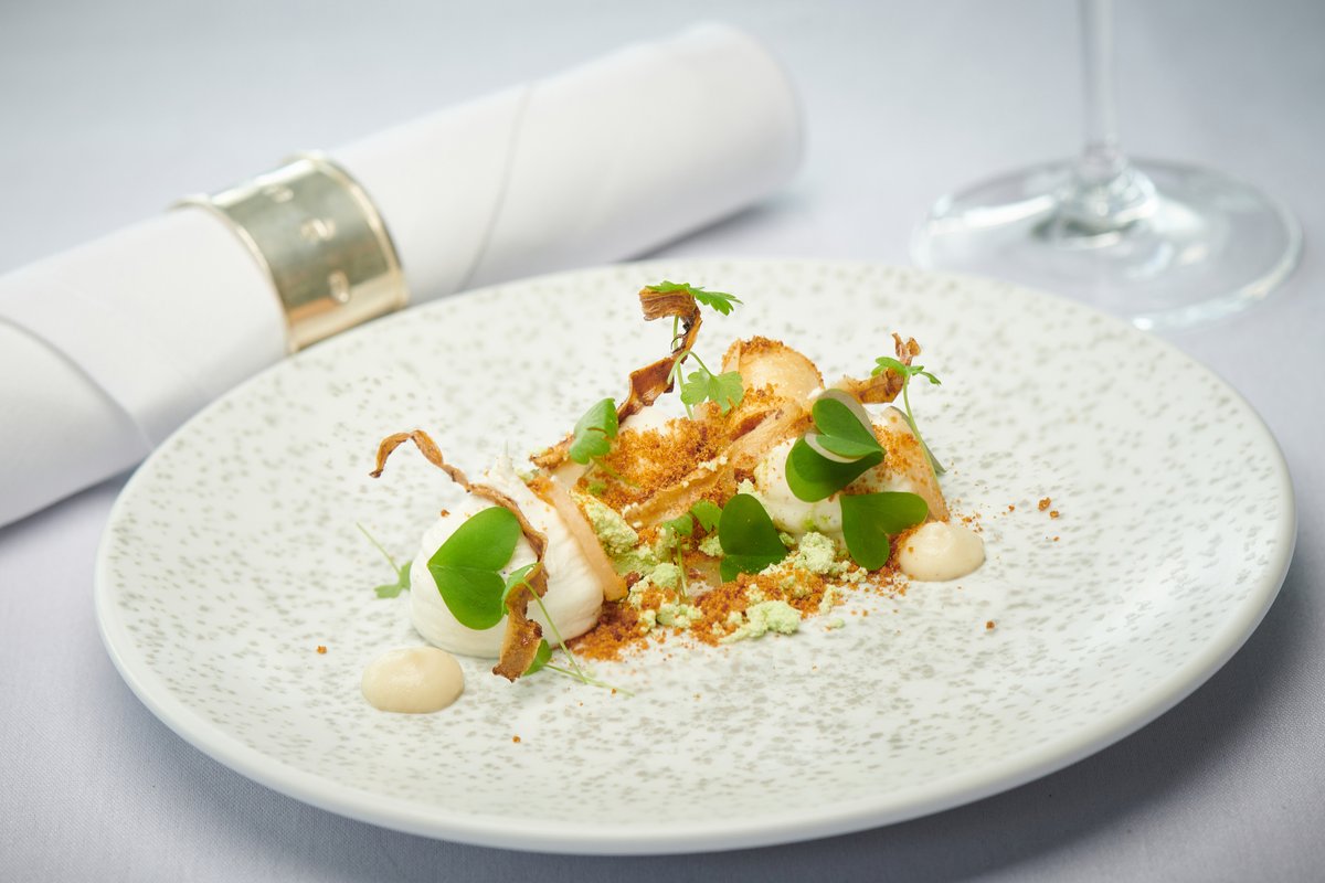 The Devonshire Arms Hotel & Spa tweet media