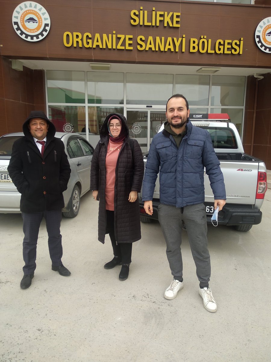 Anamur Mesleki Eğitim Merkezi olarak idari kadromuz ve Rehber Öğretmenimizle Afad eğitici eğitmenliği sinavi için Silifke'deyiz😊😊 Öğrenmenin "yaşam boyu olan bir süreç" olduğunu ilke edinerek öğrenmeye ve öğretmeye devam ediyoruz ✍️✍️