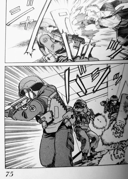 あと、特殊部隊装備にショルダーホルスターってのが、すっごい好きなんだけど、すっごい使いづらいんだけど(試した)、好き。 