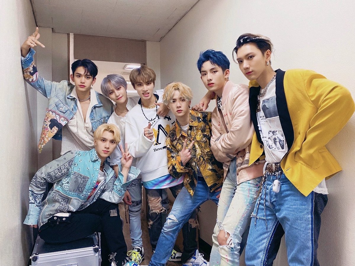 ขอให้มีแต่เรื่องราวที่ดี~~~
🍀🌈🌱💚

#WayV #WeiShenV #威神V