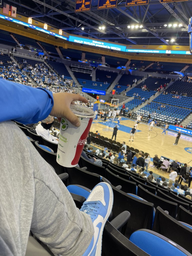 jbarrios_42's tweet image. #GoBruins #UCLAMBB