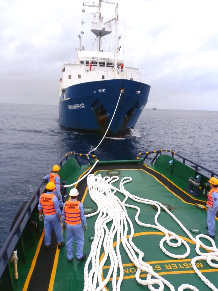 SMSMarinesurvey's tweet photo. Don't walk the walk if you can't torque the torque..
Emergency towing drill...we've got power!
For more on how we can assist you go to https://t.co/KvrFm6Jj8C
#chasevessels #chasevesselcoordinators #marineseismicsupport #oil #gas #exploration #multiclient #offshorelife #HSE #SMS https://t.co/WoI532ri6W
