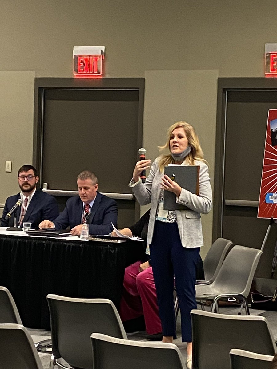 mfusse1's tweet photo. Jump Start 2022 was a success, and I enjoyed being alongside our panelists sharing inclusive, equitable CTE and high school experiences for students of ALL abilities! @La_Believes #JumpStart4LA https://t.co/YKJB8CMUgR