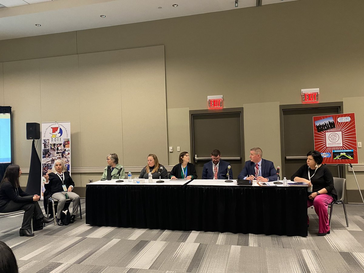 mfusse1's tweet photo. Jump Start 2022 was a success, and I enjoyed being alongside our panelists sharing inclusive, equitable CTE and high school experiences for students of ALL abilities! @La_Believes #JumpStart4LA https://t.co/YKJB8CMUgR