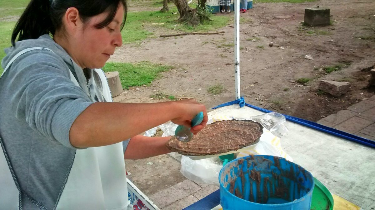 Gabrielgtzg's tweet photo. Encuesta chilanga
¿ Ustedes le dicen #Tlayuda o #Doradita ?
#Cocinas de #México #Gastronomía #CdMx https://t.co/RgOCzSnw0F