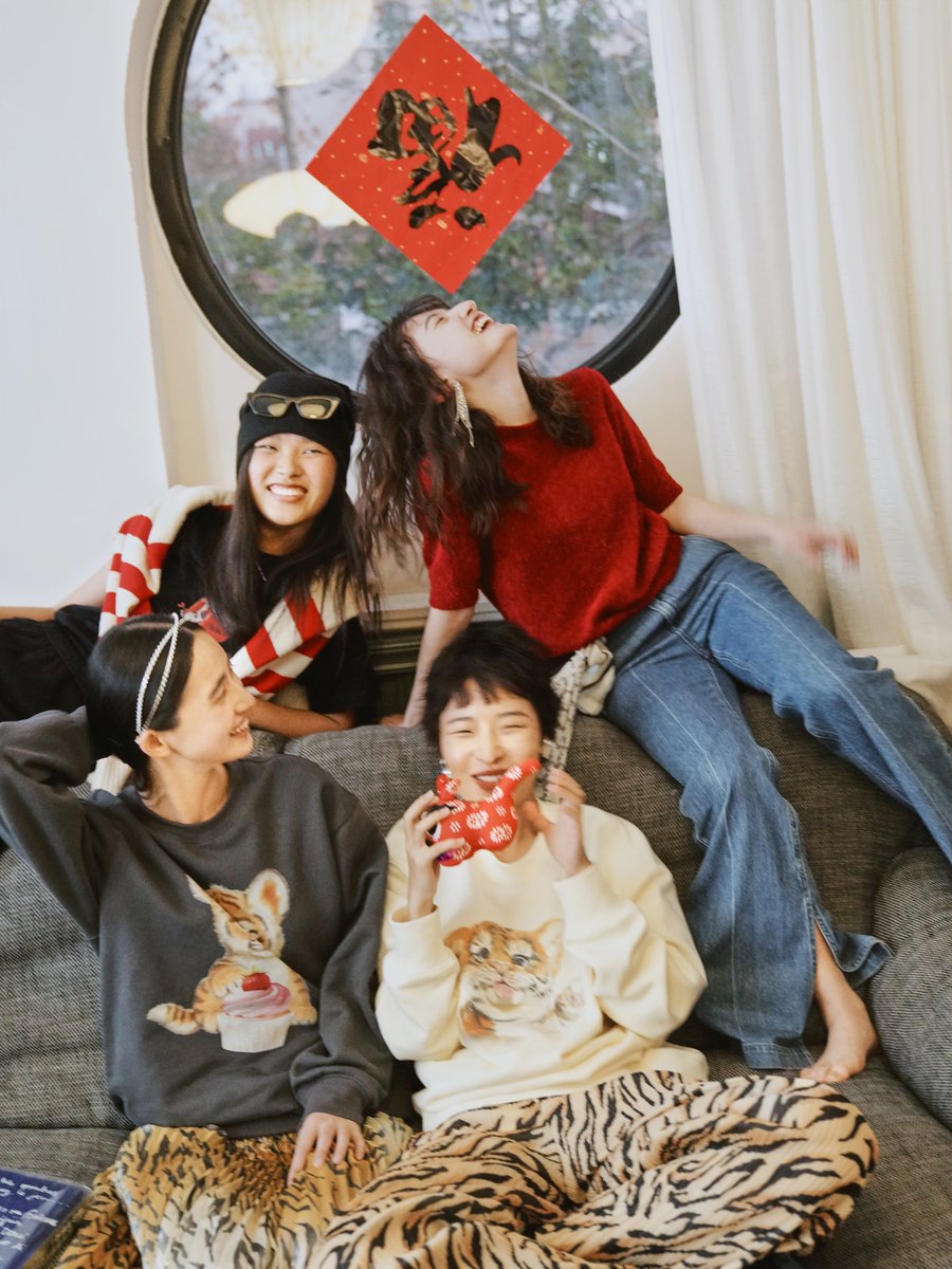 official_moco's tweet photo. Happy Lunar New Year. Wishing you all laughter, love, and luck in the year of the Tiger.
#mocoofficial #coolandfun #happynewyear #lunarnewyear https://t.co/n3tuvFa8MO