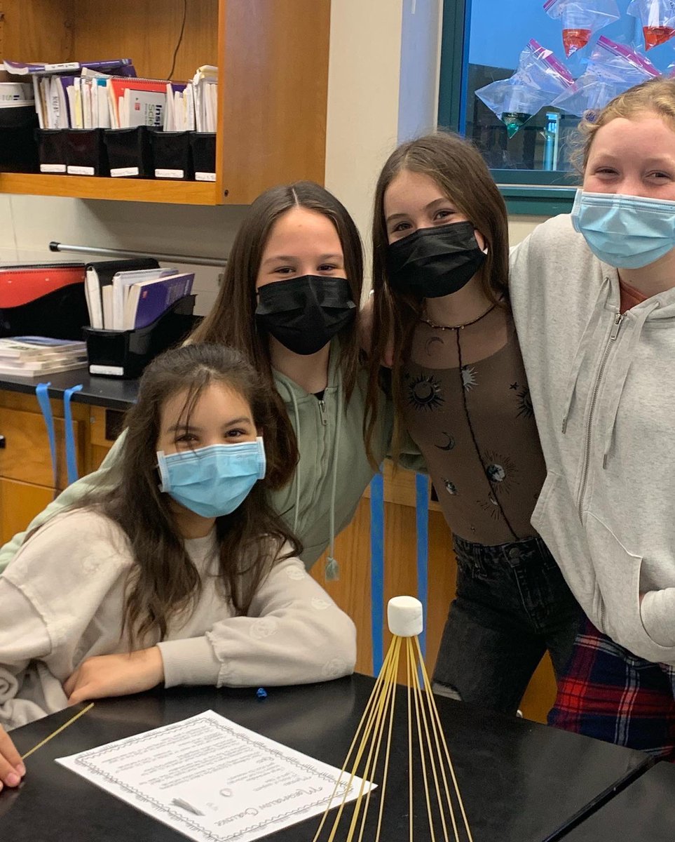 IHMSjaguars's tweet image. Students and staff had a great Wellness Day!  We took time to connect, play, and get extra creative! #powerofjag