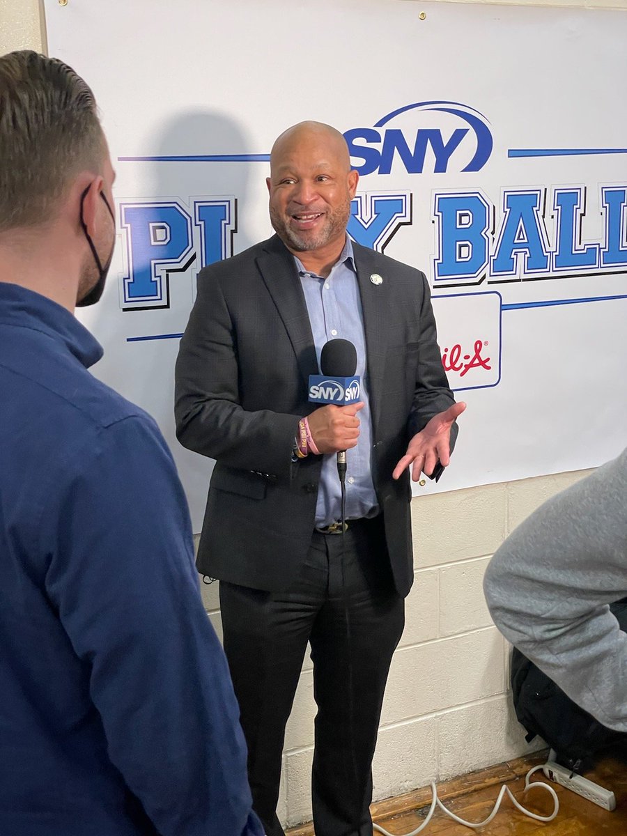 BenjieWimberly's tweet photo. I want to thank SNY Play Ball and Chick-fil-A for presenting a $2,500 grant to the Taub Doby Basketball League!!! #TaubDoby #PPS #PatRec https://t.co/ol21SJI1Pg