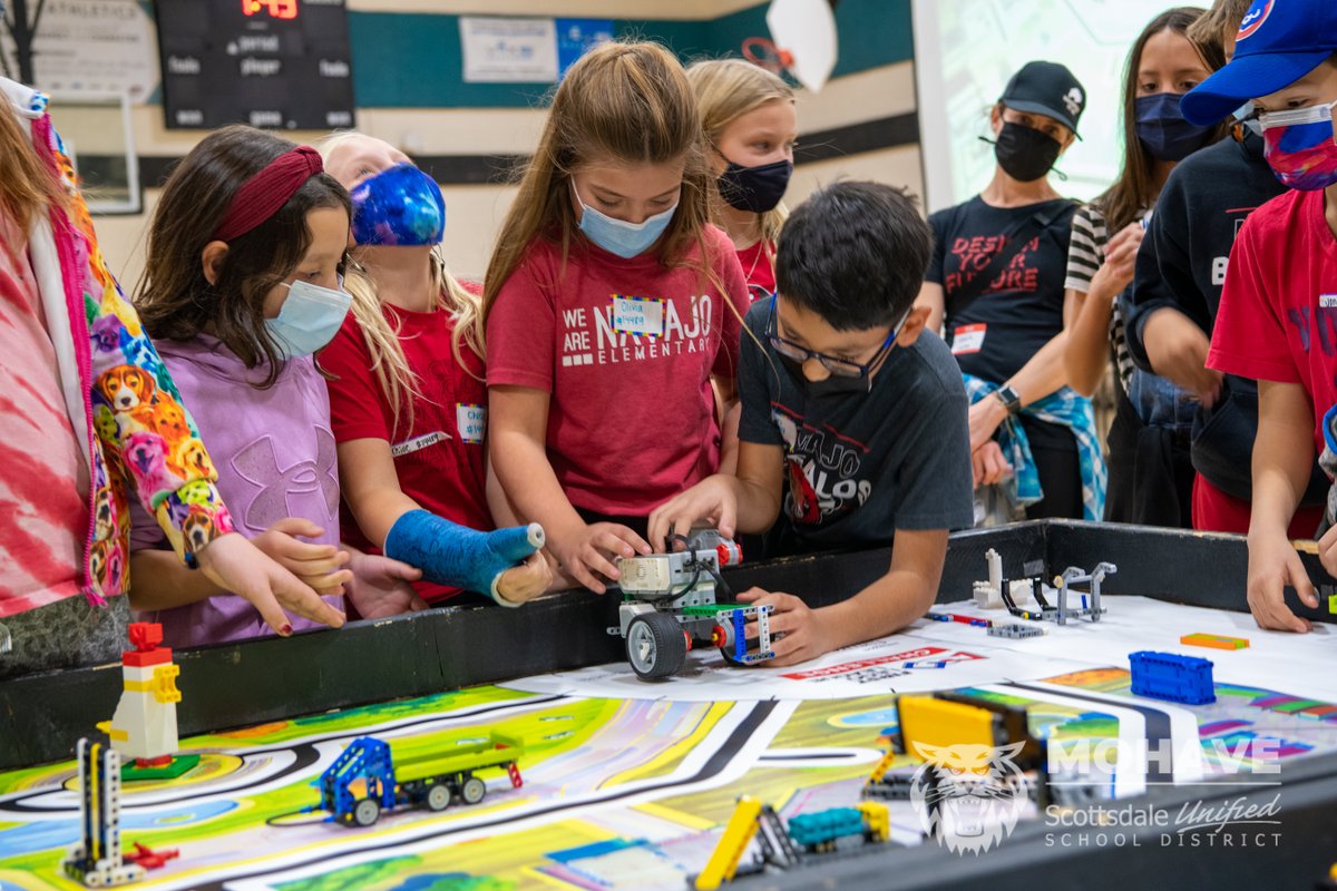 Unified School District has Award Winning Robotics and World Class STEM Programs?
#ChooseSUSDAcademics
#CTE
#MathandScienceAcademy
#SistersinStem #Robotics
#InnovationCenter
#SchoolChoice 
<a href="/CoronadoSUSD/">Coronado High School</a> <a href="/NavajoSUSD/">Navajo Elementary School</a> <a href="/SaguaroSUSD/">Saguaro High School</a>
bit.ly/SUSDEnroll