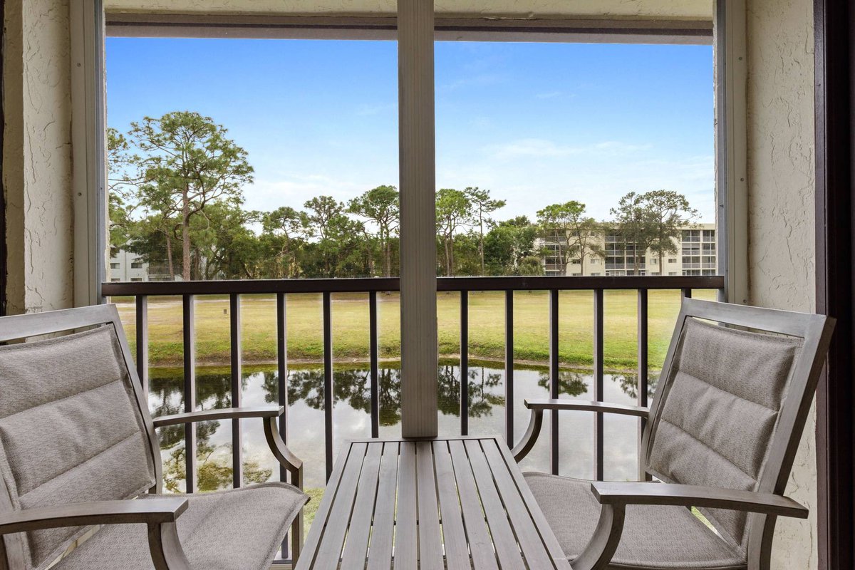 FAPPhotography's tweet photo. #Realestatephotography in #lakeworth #florida #southflorida #fapgraphicsandphotographyllc https://t.co/soWmQdHWJv
