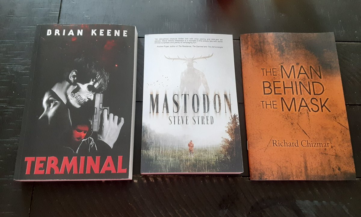 Cool book mail today from <a href="/BrianKeene/">Brian Keene</a> , <a href="/stevestred/">Steve Stred</a> and <a href="/RichardChizmar/">Richard Chizmar</a> .
