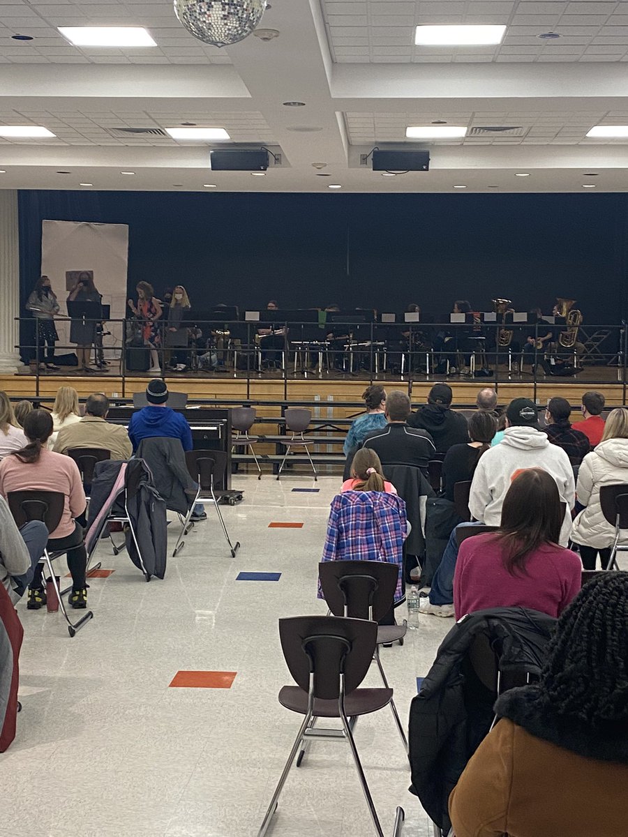 MrKilian_SRE's tweet image. Great night for music! Soule Rd Elementary Fourth Grade orchestra, chorus, and band! #srecommunity