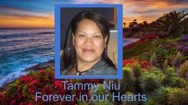 UsoJ007's tweet photo. Aunty, itβs been a year since your passing and I love and miss you so much! Thank you for being another mother figure in my lifeπAfter a great call from @Coach_TChang I am blessed for the offer to The University of Hawaii! This oneβs for you aunty Fauπ€πΎ #BRADDAHHOOD https://t.co/sYzGAuf5jS