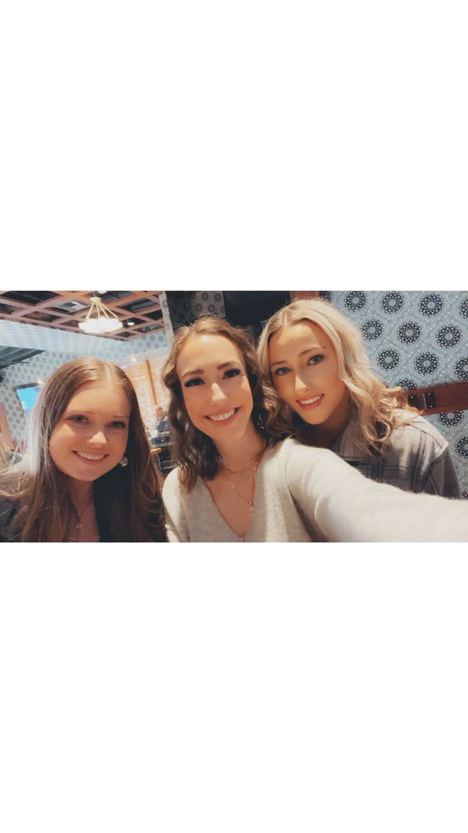 krammaur's tweet photo. Here’s to 26! 🎈💕🥳 https://t.co/37TyLDw9Lg