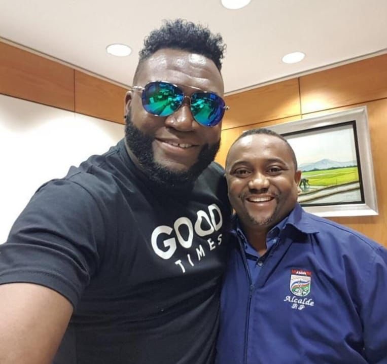 renepolancov's tweet photo. ¡Un orgullo dominicano! 🇩🇴🇩🇴💪🏽

Felicidades a nuestro, al grande David Ortiz por este gran logro para él y para el país. 

Dios siga bendiciendo cada uno de tus pasos. ¡Eres una gloria del Béisbol! ⚾️ https://t.co/ymbZaCNTSq