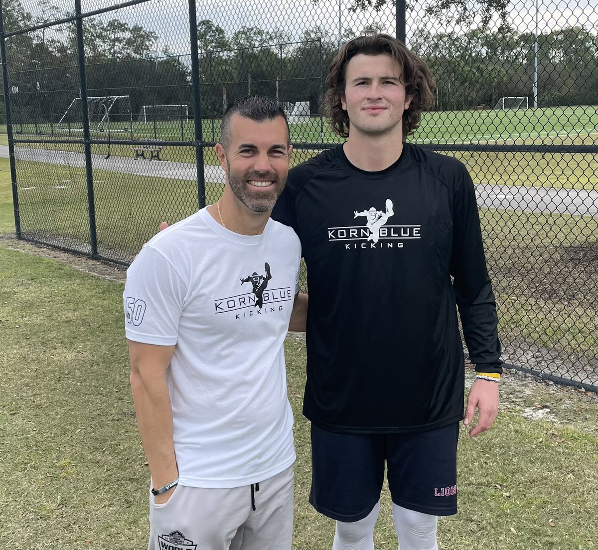 garth_white's tweet photo. I had a great time kicking and punting with @KornblueKicking down in Florida, he is an amazing coach and an amazing person! And thank you for the tips @QuinnNordin ! I look forward to following your NFL career and watching you play for the @Patriots ! https://t.co/E6ZukXBjP6