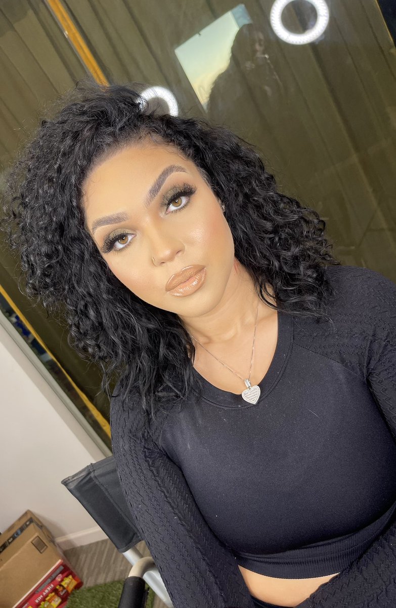 _PrincessCatttt's tweet photo. My Mink Lash Line “Minks by Cat” will be dropping this upcoming February 2022, Yall be on the look out and follow my makeup page on IG @ _MakeupByCat
Click the link below to book your makeup appointments💜✨
https://t.co/TJo2lbJhb9
#MakeupByCat #MinksByCat #DallasMUA https://t.co/3NoJgZLZzB
