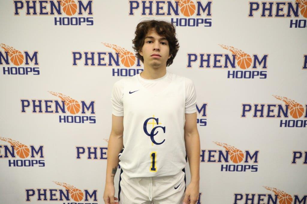 Julian Arias @JulianF40509123 (<a href="/CCSCougarSports/">Carmel Christian</a>) does a tremendous job running the show for Carmel Christian. Plays the game at his own pace. Sees the court really well. Great LEADER! Made WINNING plays all night. Finished with 7 points, 9 assists, and 4 steals. #PhenomHoops