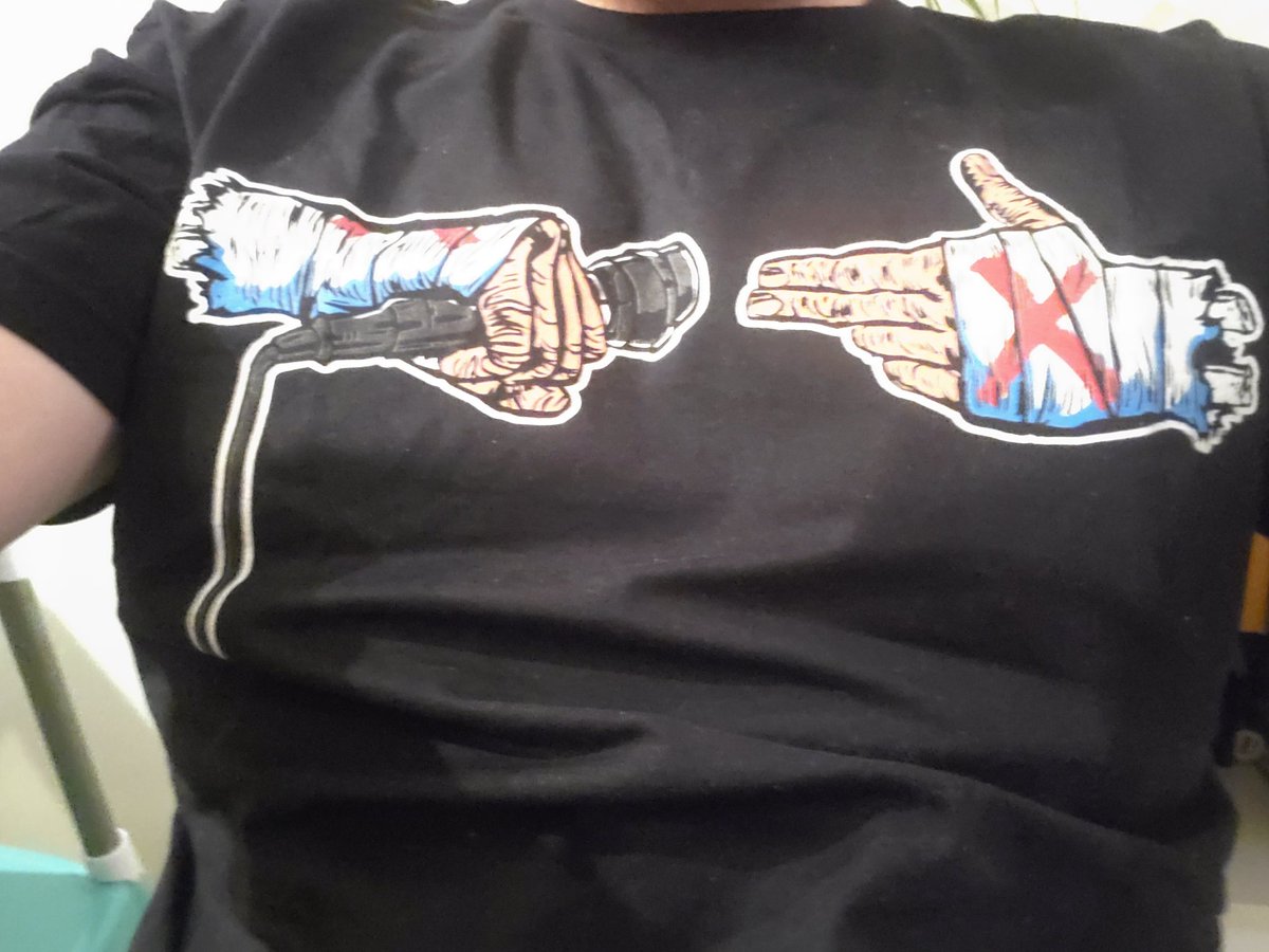 CarderoWhite's tweet photo. Just got my new @CMPunk #RunTheMic T-Shirt directly from Chicago to Vancouver Canada! Great quality and awesome design! #AEW #AEWDynamite #AEWRampage #CMPunk #BestInTheWorld https://t.co/7FsrpopBsK