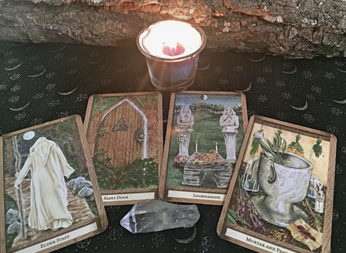 witchravenwood's tweet photo. The Hidden Path Oracle reading is a favorite of mine, & a focused oracle divination giving insight into the ancient wisdom of the craft. An enchanting way to align with the mystical realms. ✨🔮✨ https://t.co/lrYFtzsboB #oraclereadings #forestmage #DeepWithintheHollow https://t.co/qK51j3LQd4
