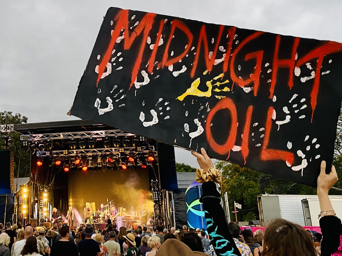 Thank you to <a href="/Leah_Flanagan/">Leah Flanagan</a> for your incredible vocals on #changethedate at our second show in Launceston last night.  Next stop Hobart.  

To take action today visit ulurustatement.org/take-action