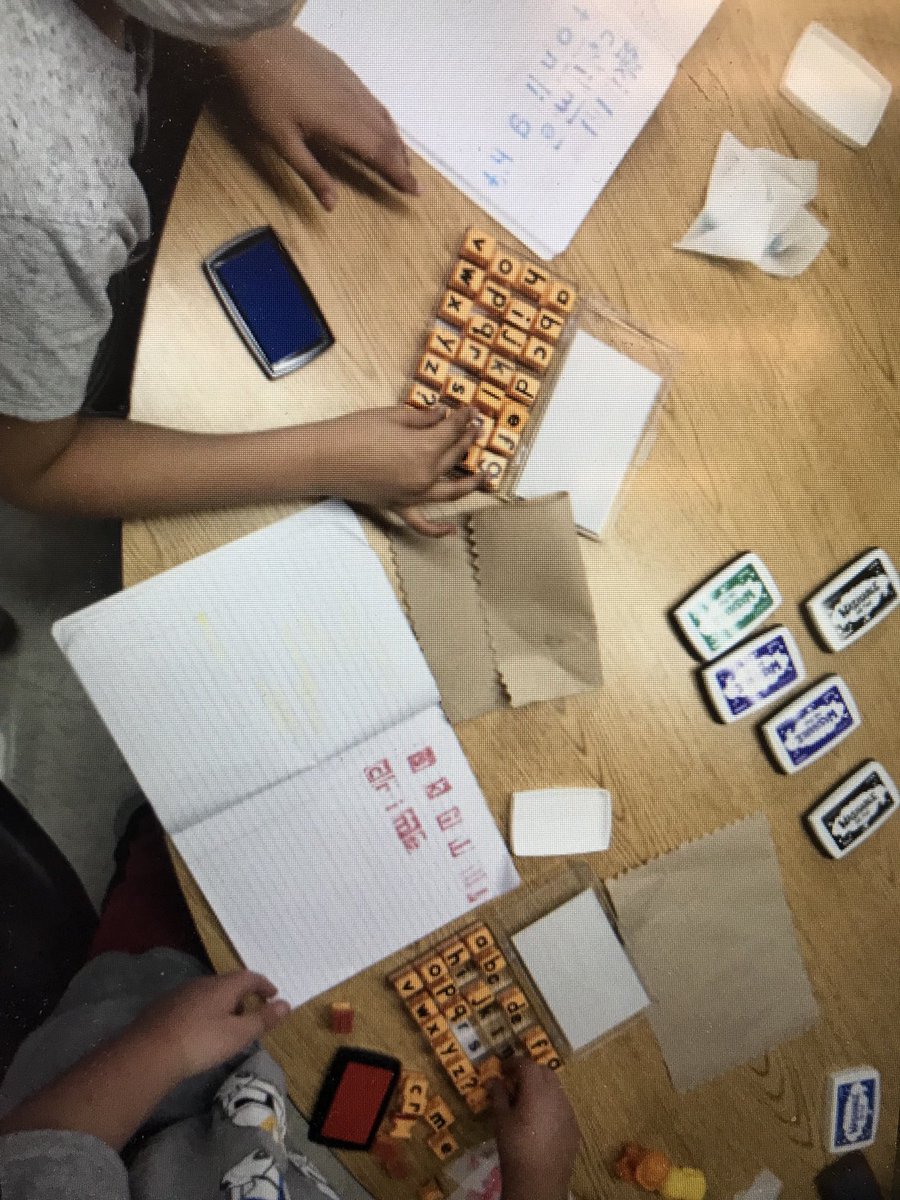 LIS students hard at work with stamps to practice linguistic skills. Thanks LTEF.  ⁦⁦<a href="/LTEFNJ/">LTEFNJ</a>⁩      ⁦<a href="/drafischer/">Alyson Fischer</a>⁩  ⁦⁦<a href="/MissRelloLIS/">Sharin Rello</a>⁩