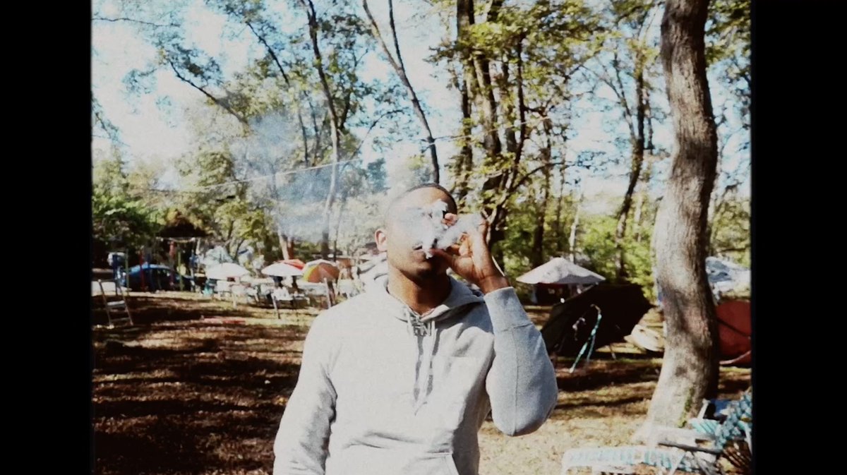 // shotbyjhinds 🍿 tweet media