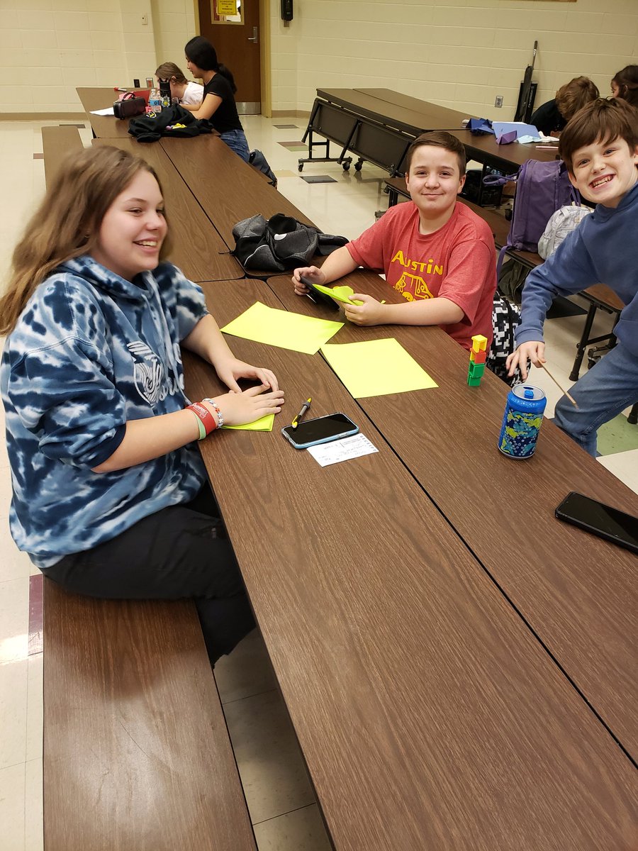 Betsy Walker tweet media