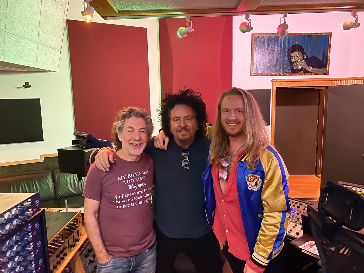 TrevLukather's tweet photo. Reunited and it feels so good! 
Tracking drums with brotha @kingcannonsimon for Pop’s tune I’m producing. 
This is a treat and a half to say the least!!!! 
#simonphillips #stevelukather #trevlukather #lfg #fatherandson #unclesi #monster #jam https://t.co/m7PDDB1IfX