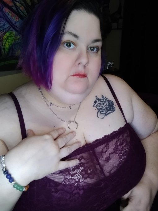 TittyTuesday   If I can get 50 likes and 20 retweets I'll post a topless picture. Should be easy with<a href="/tag/ssbbw"class="tags"><span>#ssbbw</span></a><a href="/tag/onlyfans"class="tags"><span>#onlyfans</span></a><a href="/tag/contentcreator"class="tags"><span>#contentcreator</span></a><a href="/tag/fatgoddess%20"class="tags"><span>#fatgoddess </span></a>