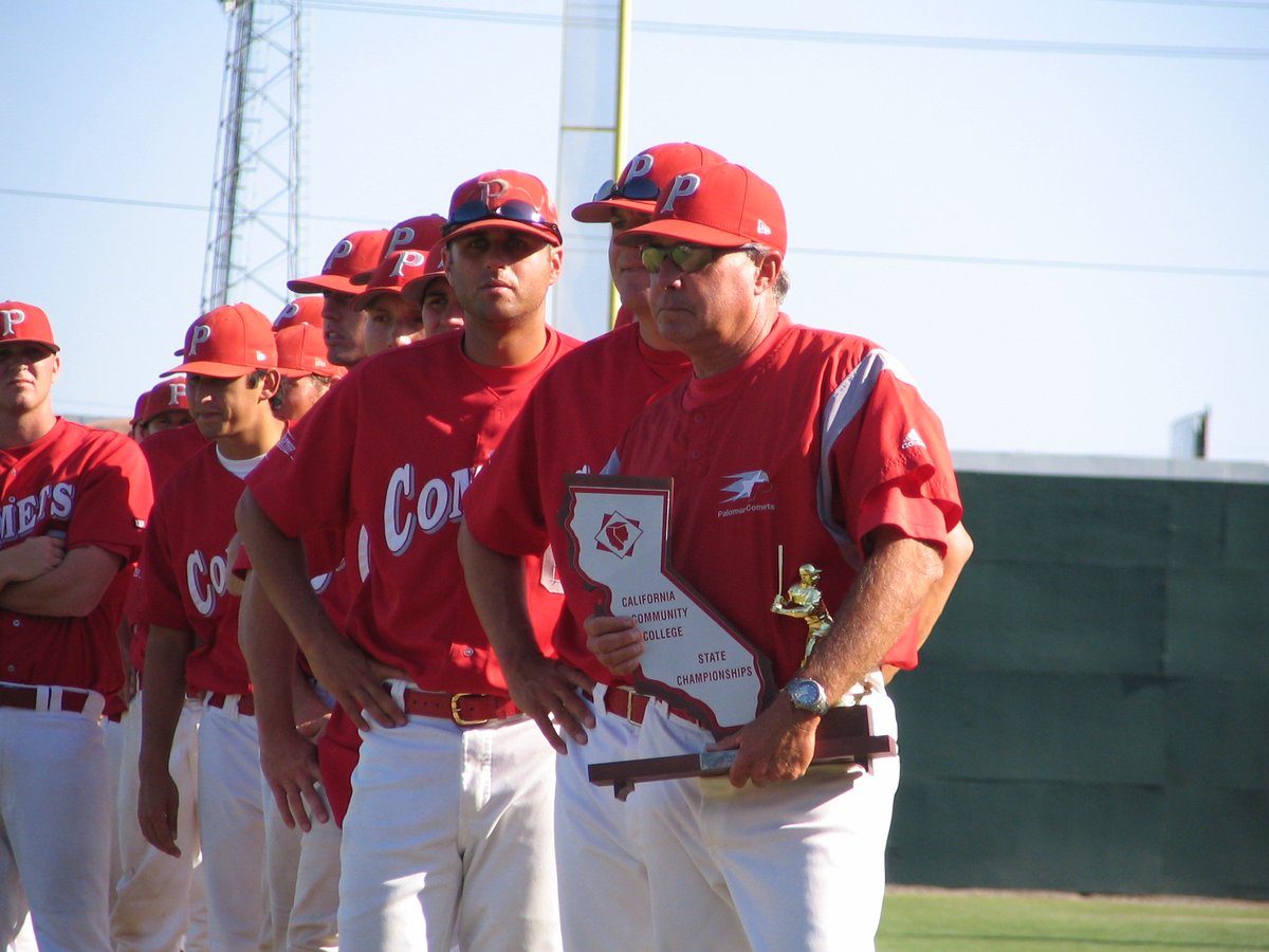 PmarAthletics's tweet photo. It is with heavy hearts that we announce the passing of longtime Palomar baseball coach and former Chair of Kinesiology and Health Department, Bob Vetter. Our thoughts and prayers are with the family at this time.
🔗: https://t.co/3K0x26MjYZ https://t.co/7gjF1ZIHtr