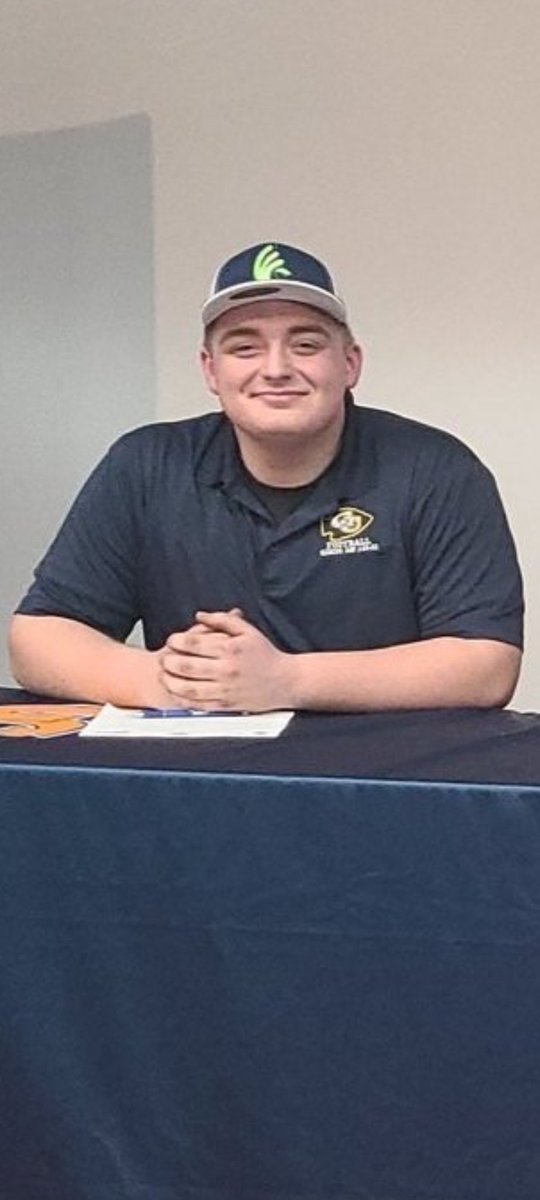 <a href="/EthanBarnesMic1/">Ethan Barnes (Michael)</a> 

<a href="/DubC_Football/">Wilmington Football</a>