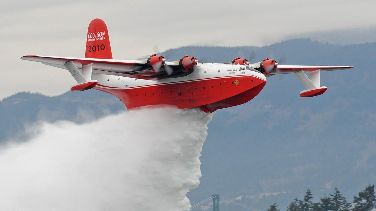 platfighters's tweet image. 1945 Martin JRM-3 “Mars” for sale. The largest Allied Flying Boat ever manufactured. $5,000,000. #martinmars #mars #martin #flyingboats #coulson #coulsontankers #warbirdsforsale #platinumfightersales