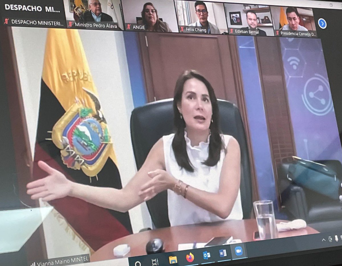 El #GobiernoDelEncuentro articula acciones. Con autoridades como los ministros <a href="/PedroAlavaEc/">Pedro Álava</a> de <a href="/AgriculturaEc/">Agricultura, Ganadería y Pesca Ecuador 🇪🇨</a>, <a href="/EstebanBernalB/">Esteban Bernal🇪🇨</a> de @InclusionEc, @NielsOlsenP de <a href="/TurismoEc/">Viceministerio de Turismo Ecuador 🇪🇨</a> y <a href="/ARibadeneiraE/">Alejandro Ribadeneira</a> de <a href="/EduSuperiorEc/">Viceministerio de Educación Superior</a> fijamos la ruta de la transformación digital y simplificación de trámites