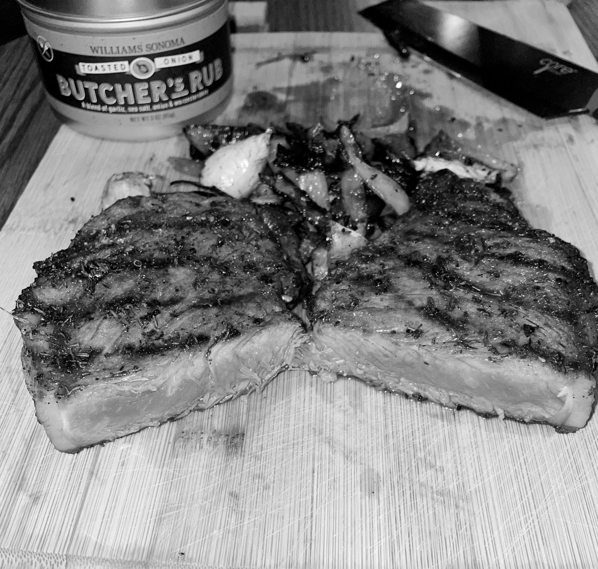 cwood0423's tweet photo. Alright #steaktwitter how’d I do? @PFTCommenter #somecut https://t.co/8hd6H8Dp1B