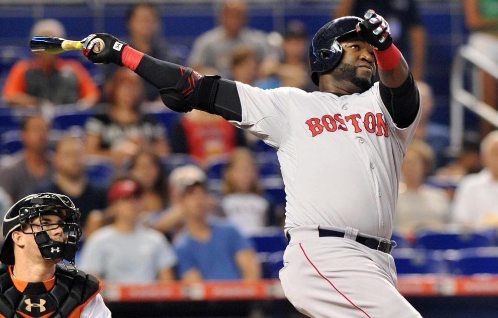 See the reaction from David Ortiz (and Curt Schilling) on Big Papi's election to the Baseball Hall of Fame. ...
bit.ly/3FWqB93