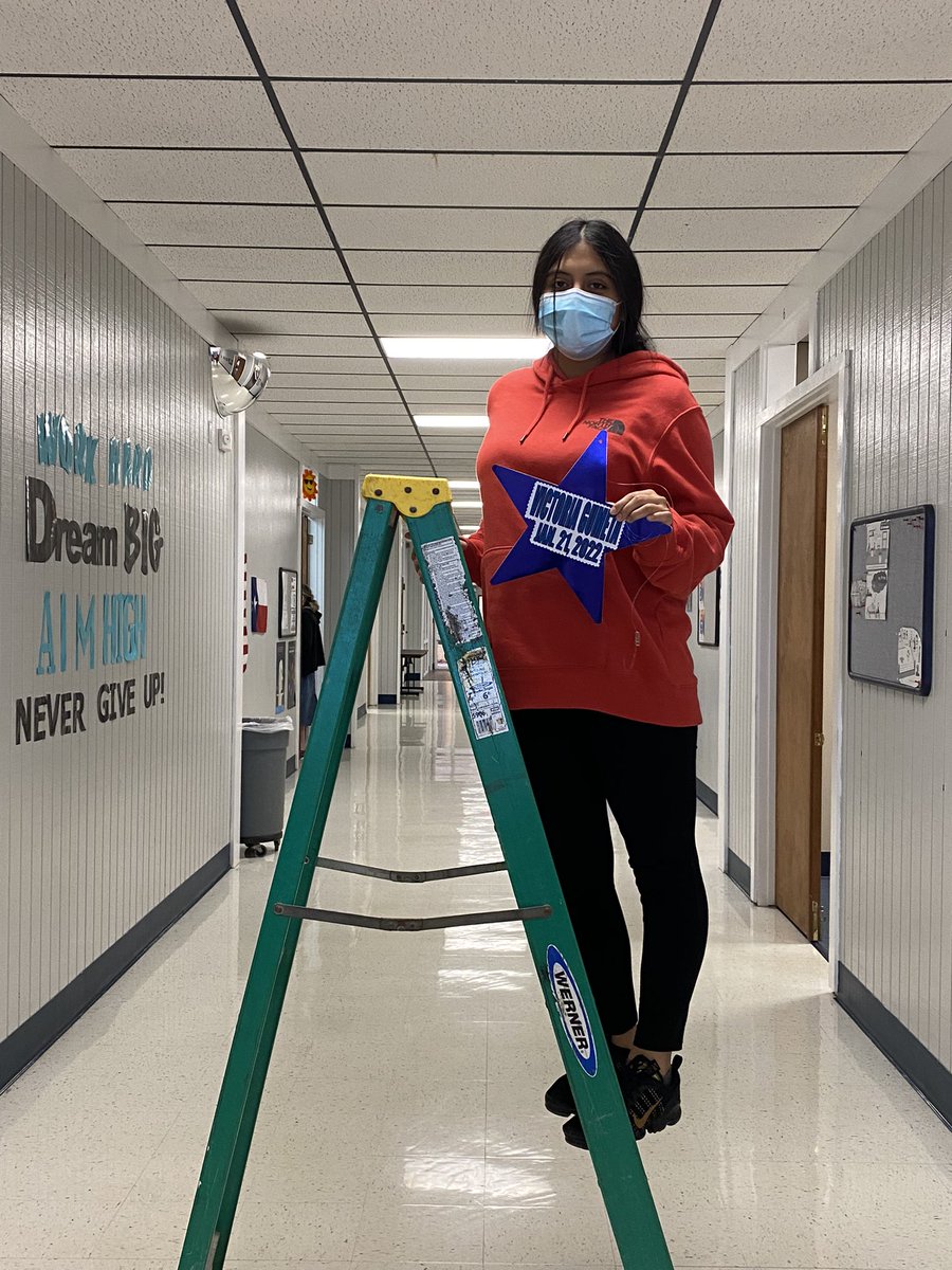 STARSHS2's tweet photo. CONGRATULATIONS Victoria Gumeta, STARS #3rdGraduate this semester! We are so proud of you &amp; your determination to graduate! #whatyoudomatters #WeAreSTARS #graduation https://t.co/S5ofR22CA7
