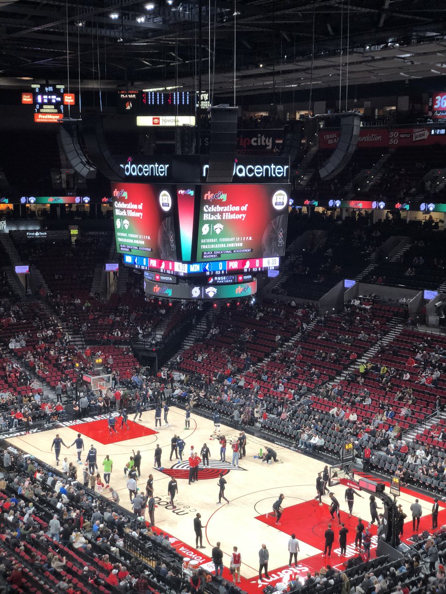 djshortchange's tweet photo. Back in our seats!  Great to be home #RipCity #300level https://t.co/4v2WH6cuz3